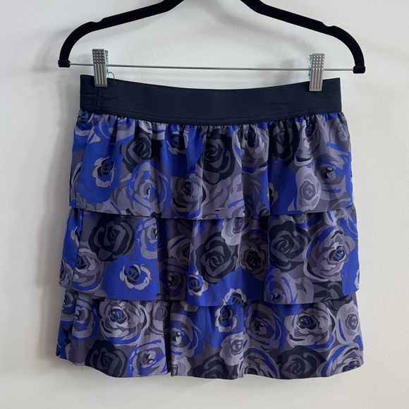 Banana Republic Floral Mini Skirt in Blue and Gray - Picture 3 of 5